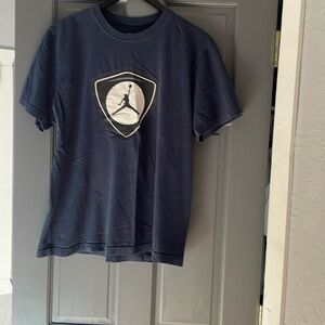 Blue size large air, Jordan T-shirt